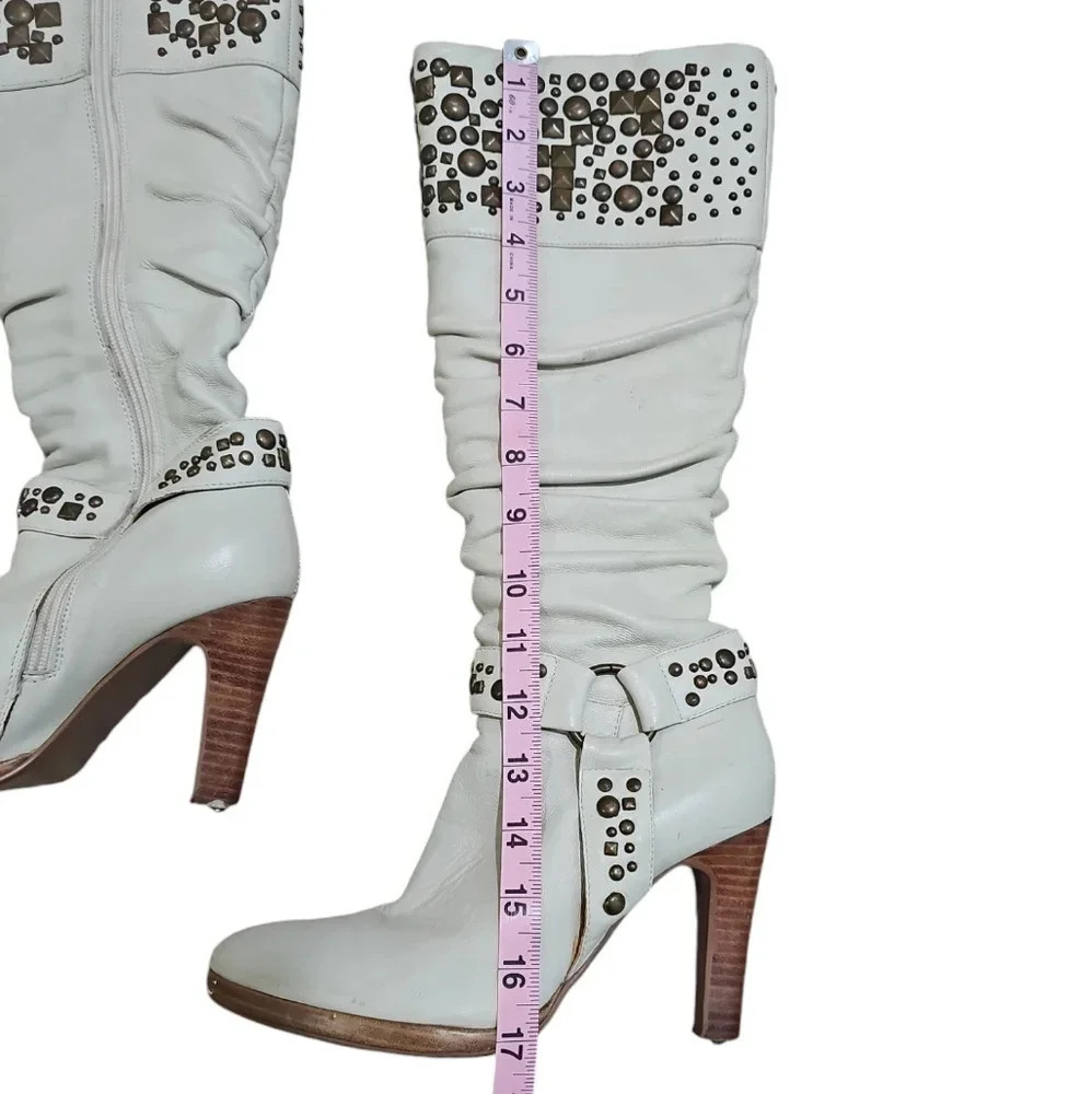 Colin Stuart Womens 6.5 Studded White Faux Leather Tall Heel Boots Archival Y2K - Picture 4 of 7